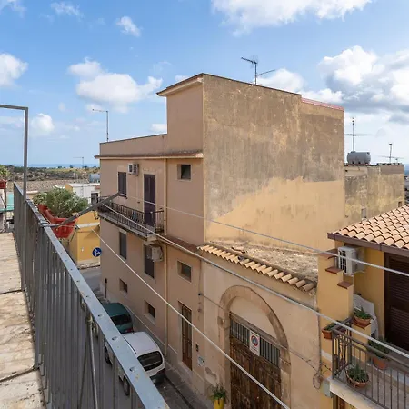 La Casa Di Lucia Noto